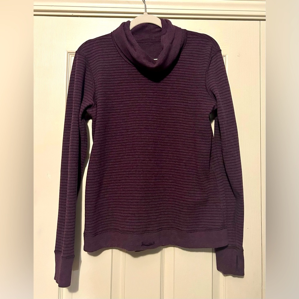 EUC Lululemon Reversible Heathered Purple Striped Turtleneck Pullover Size M